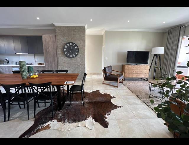 3 BEDROOM SECTIONAL TITLE FOR SALE IN SIX FOUNTAINS RESIDENTIAL ESTATE
